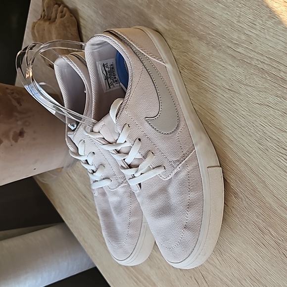 NIKE Stefan Janoski Skateboarding Shoe - Picture 3 of 7